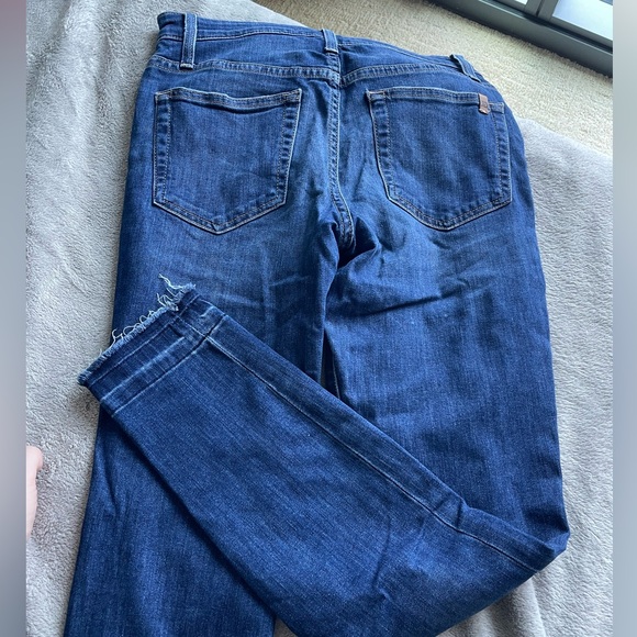 Joe’s Jeans Ruth Skinny Raw Hem Jean size 27 - Picture 7 of 15